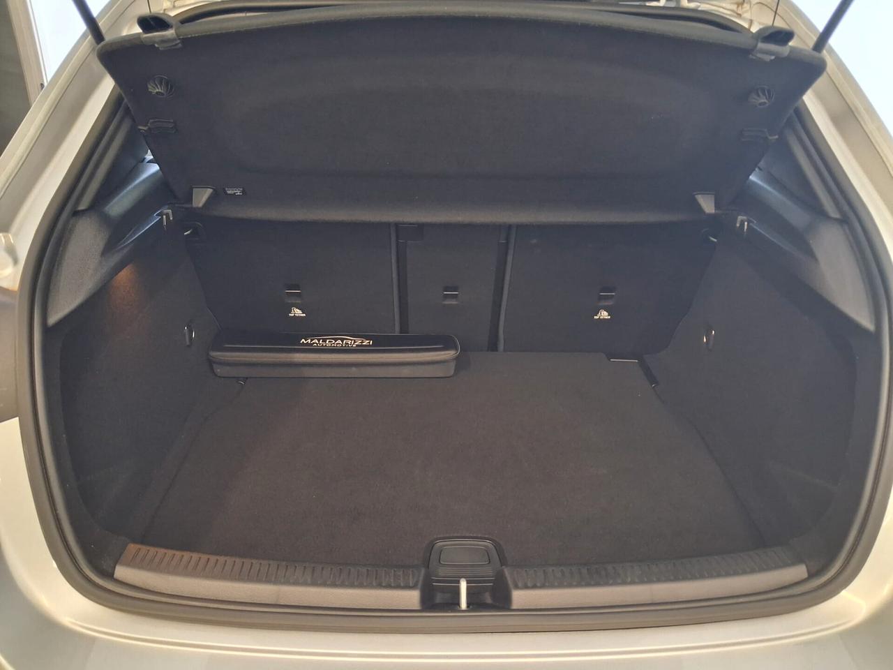 Mercedes-benz A 180 d Automatic AMG Line Advanced Plus