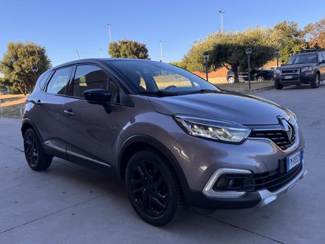RENAULT Captur DCI 90CV NAVI+RCAM+BICOLOR+17'+2PDC+KEYLESS