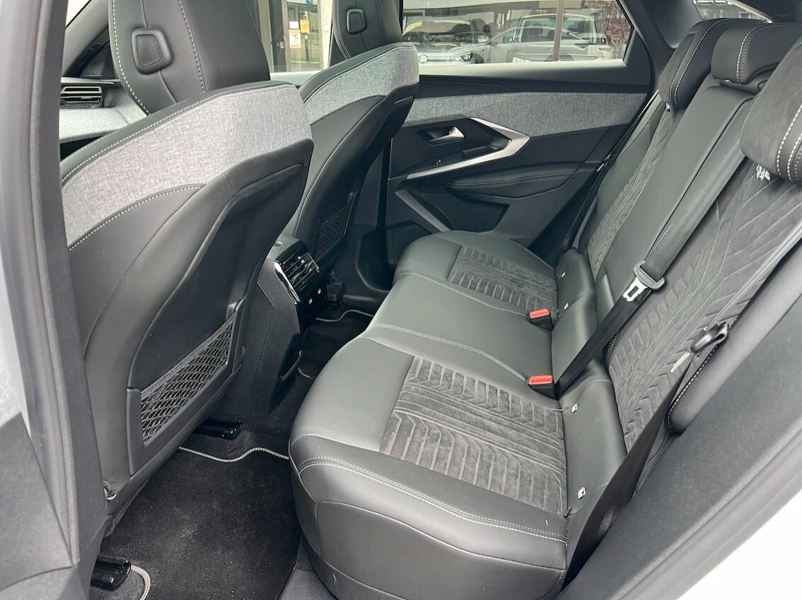 Peugeot 3008 1.2 hybrid GT Exclusive 145cv e-dcs6 Full Optional