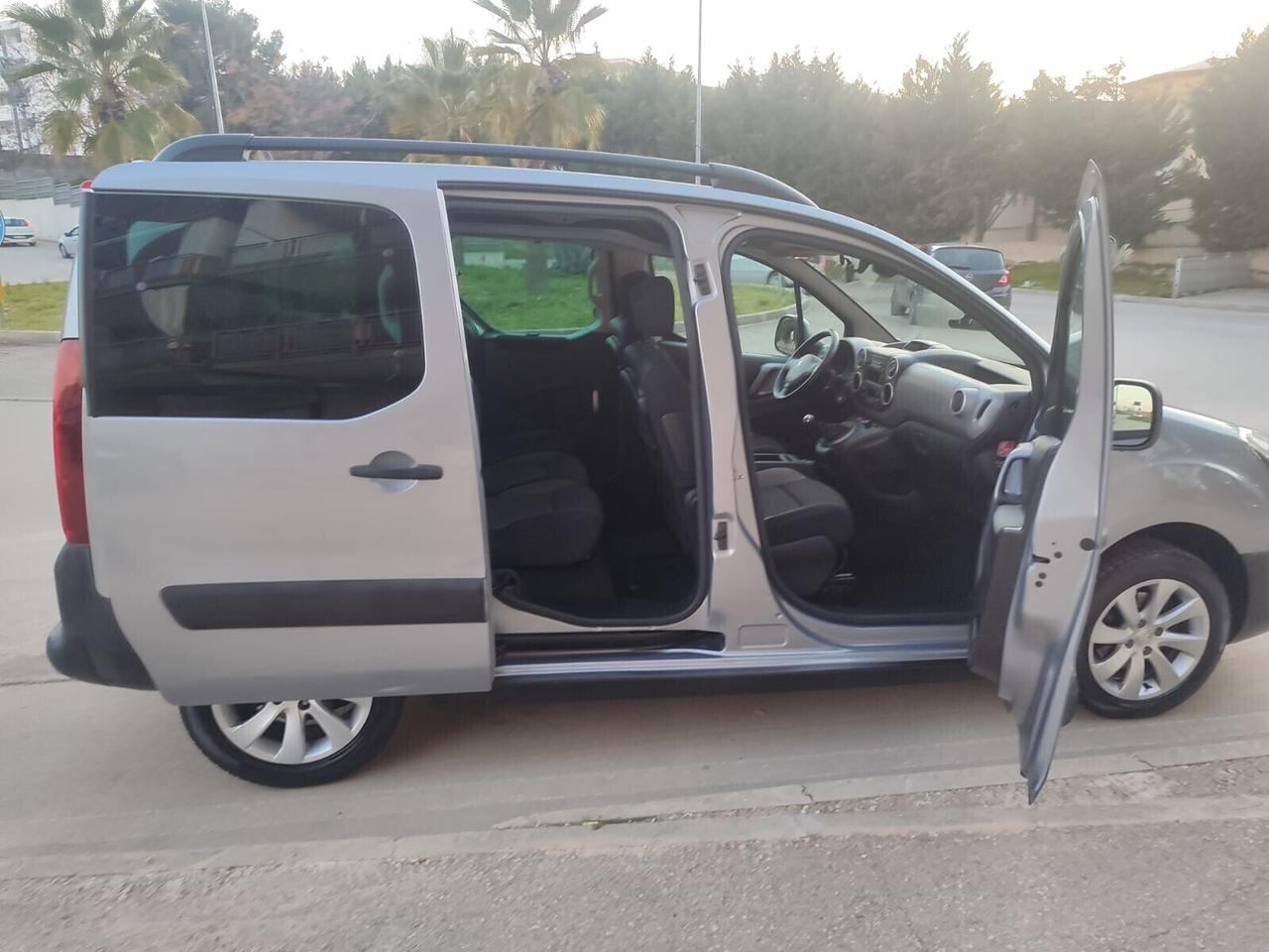 Peugeot Partner Tepee 1.6 bluehdi 100CV 2016!!!!