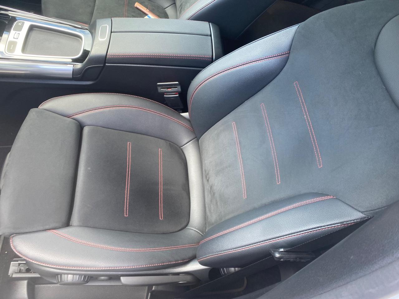 Mercedes-benz GLA 180 d Automatic AMG Line Premium Plus