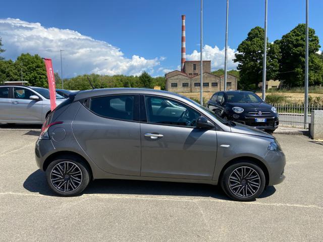 LANCIA Ypsilon *PROMO* 1.0 S&S Hybrid Gold
