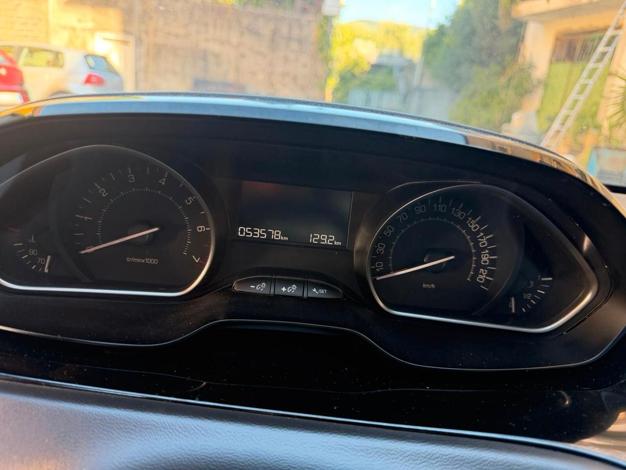Peugeot 208 5 porte Active solo 50 Mila km