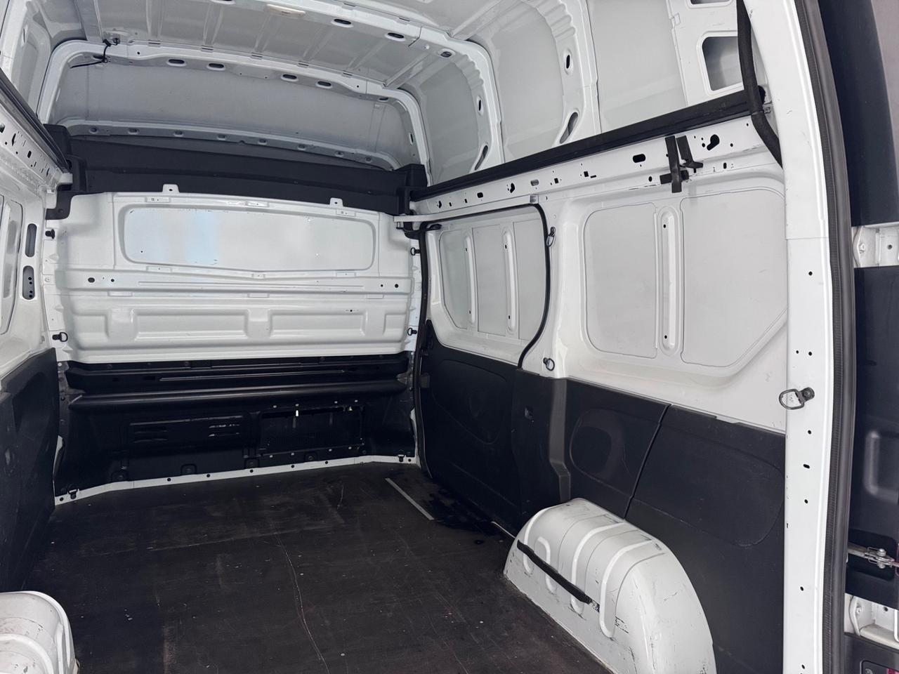 Nissan NV300 29 1.6 dCi Twin Turbo 145CV 3POSTI