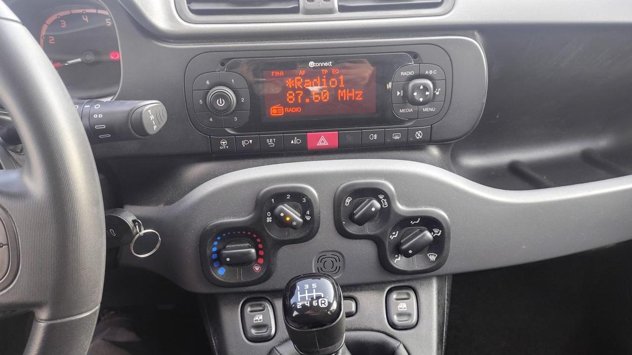 Fiat Panda 1.0 FireFly S&S Hybrid City Cross