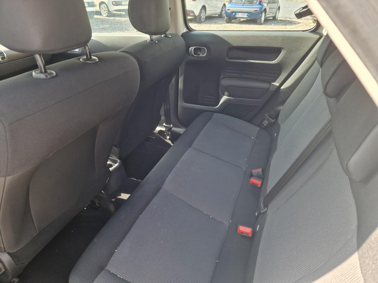 Citroen C4 Cactus PureTech 82 Shine