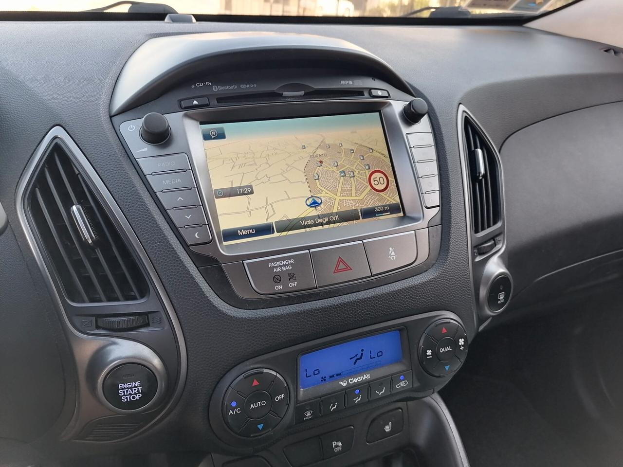 Hyundai iX35 1.7 CRDi 2WD Xpossible 2014