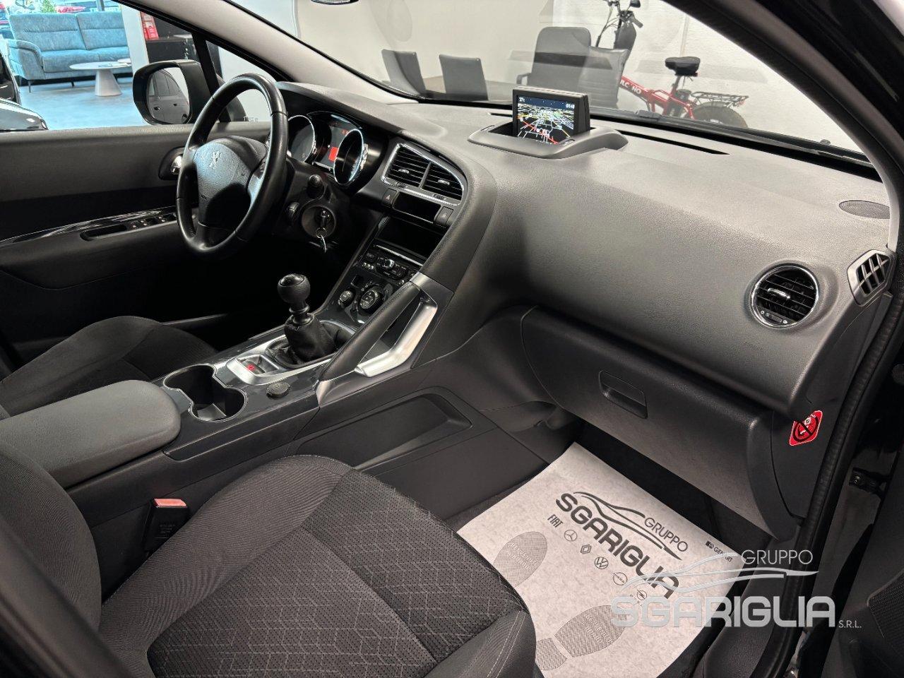 PEUGEOT 3008 1.6 Diesel Full Optional