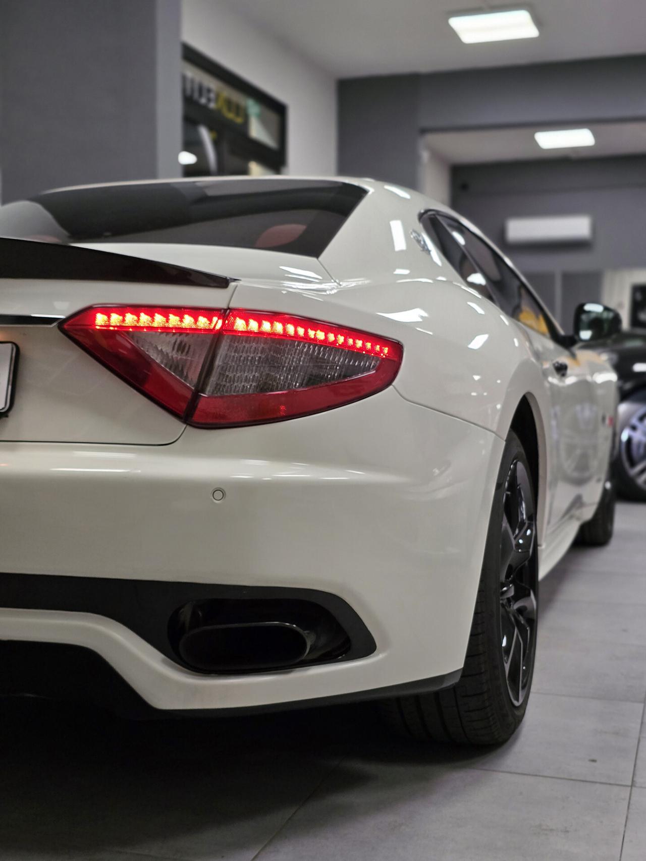 Maserati GranTurismo 4.7 V8 Sport S FATTURE SERVICE FRIZIONE NUOVA GARANZIA 12 MESI!!!