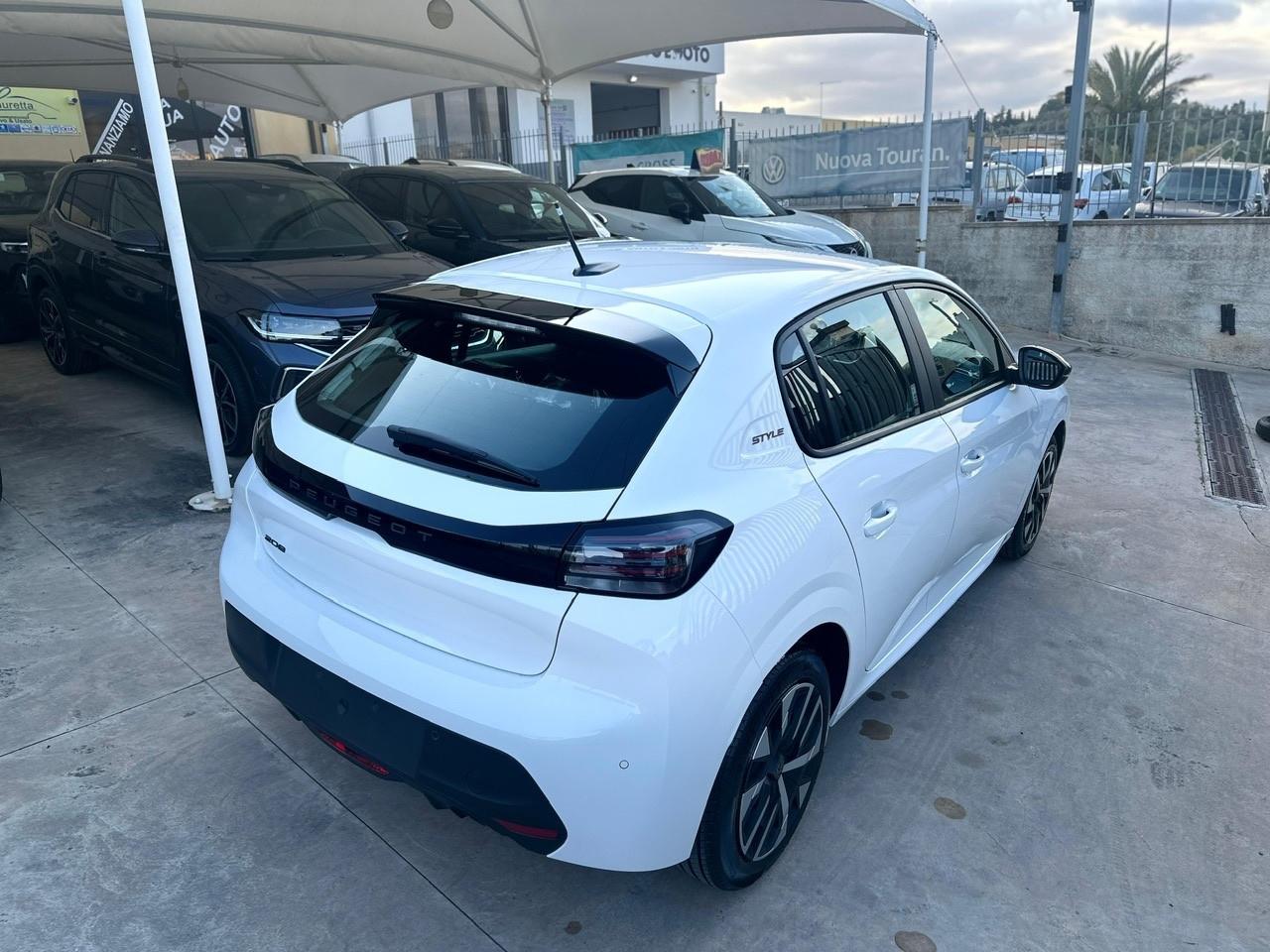 Peugeot 208 PureTech 75cv Stop&Start 5 porte Style