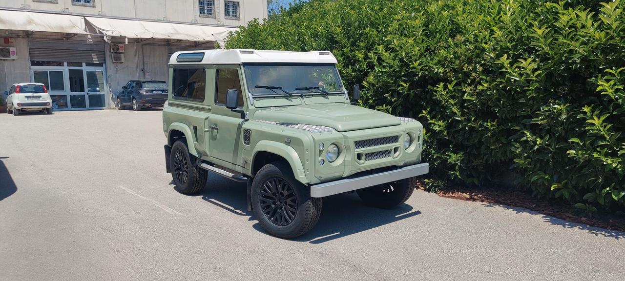 Land Rover Defender 90 2.5 300tdi