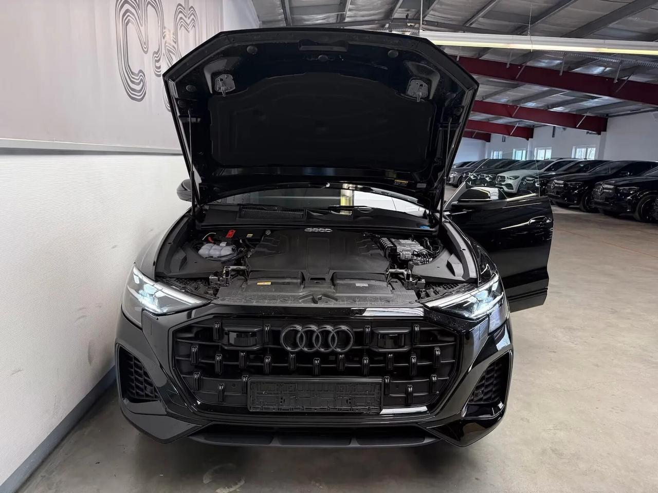 Audi Q8 SUV TDI QUATTRO S-LINE EDITION/TETTO/HEAD-UP DISPLAY/MATRIX/BANG & OLUFSEN