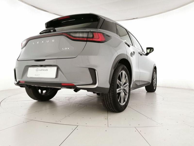 Lexus LBX 1.5 hybrid Elegant 2wd