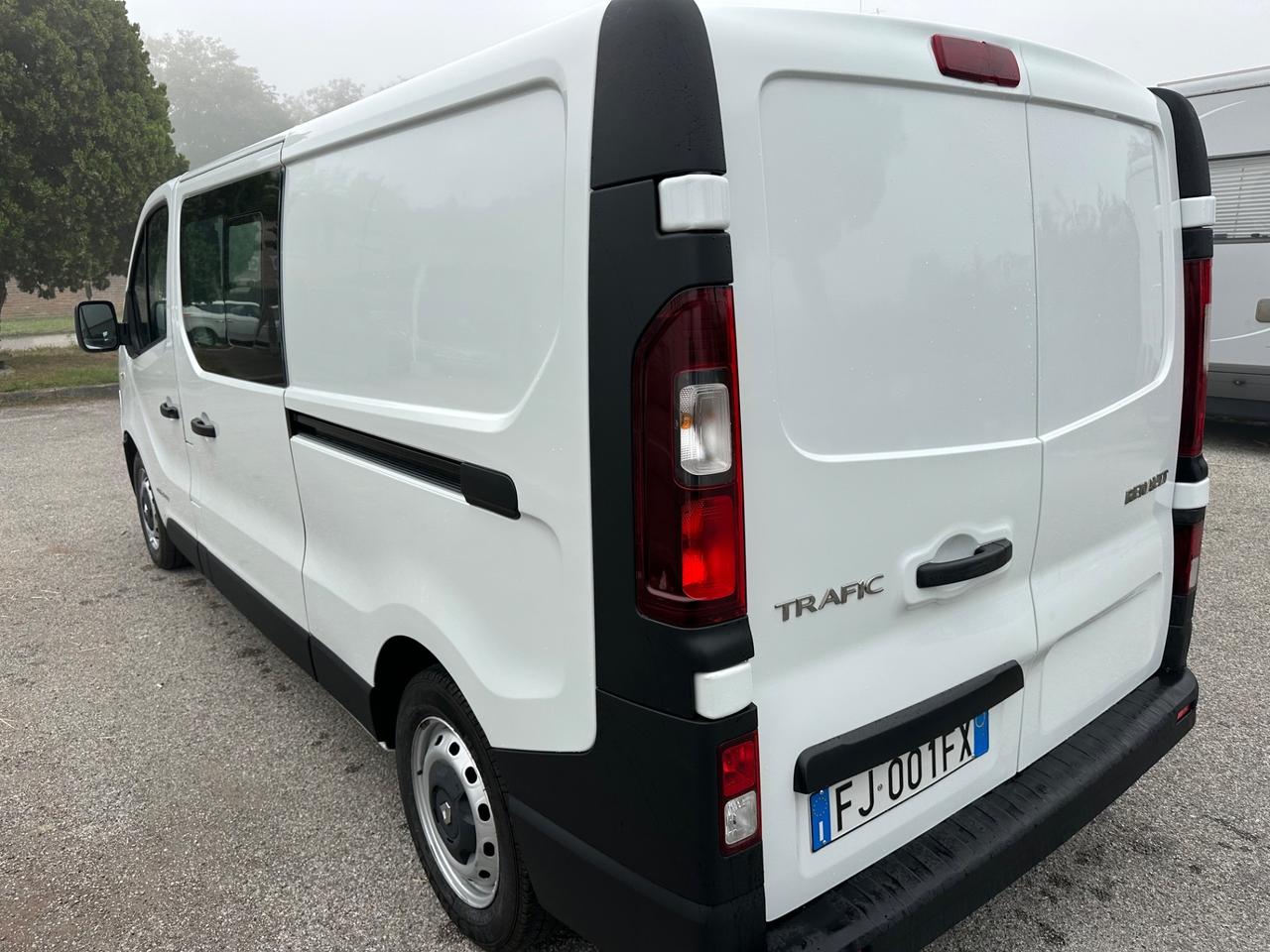 Renault Trafic 1.6 dCi 125CV 6 posti Permuta