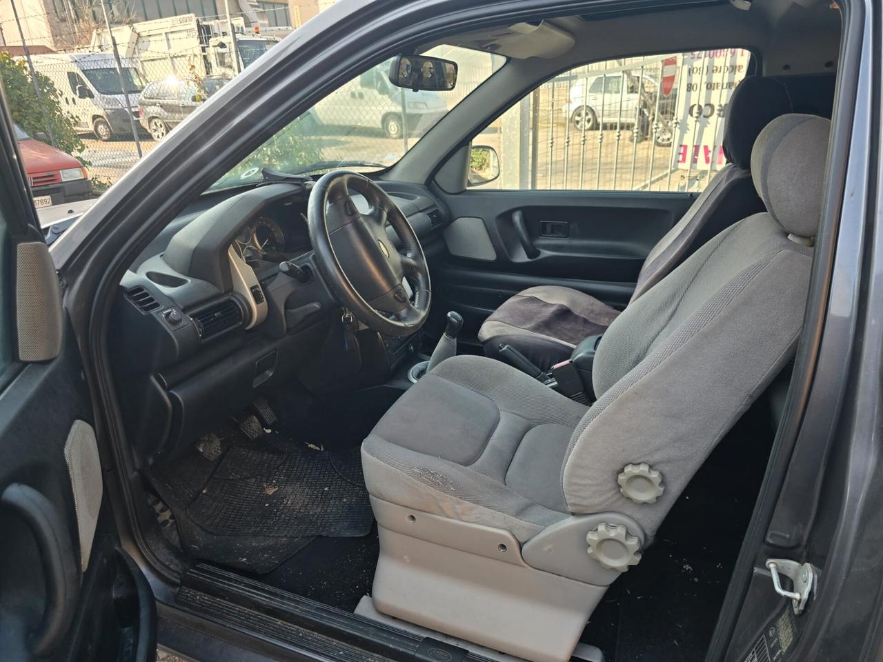 Land Rover Freelander -