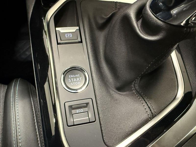 Peugeot 3008 3008 1.2 PureTech Turbo Allure Pack S&S 130CV