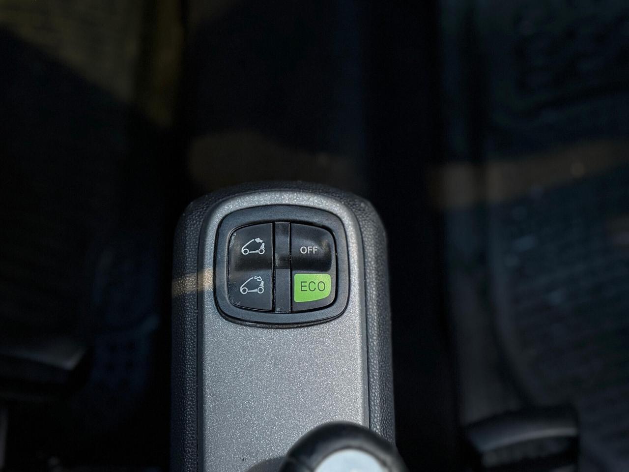 Smart ForTwo 1.0 MHD 70 CV Cabrio Passion