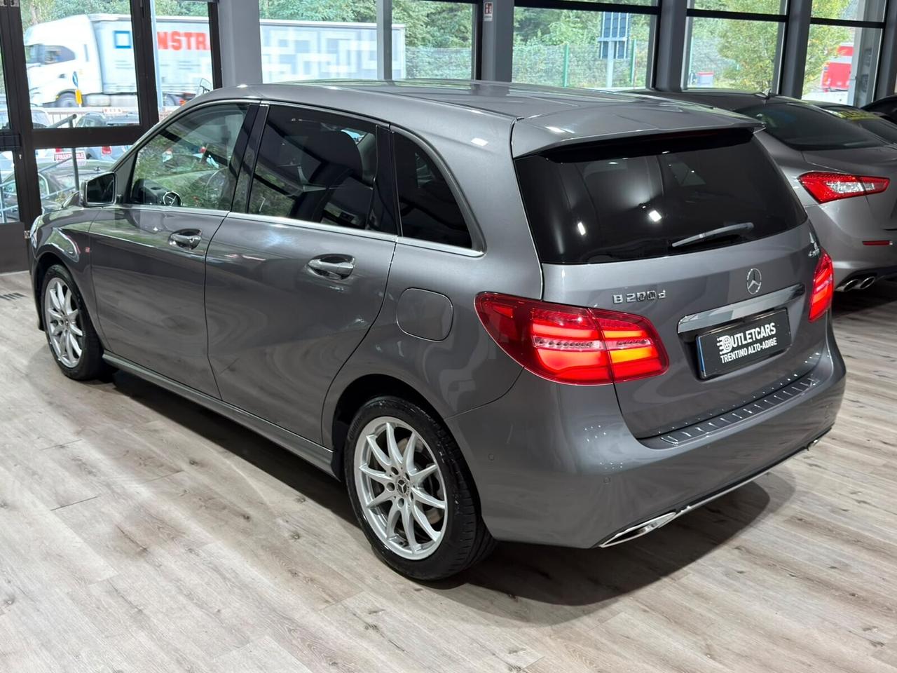 MERCEDES B 200d AUTOMATIC 4MATIC 75.000km