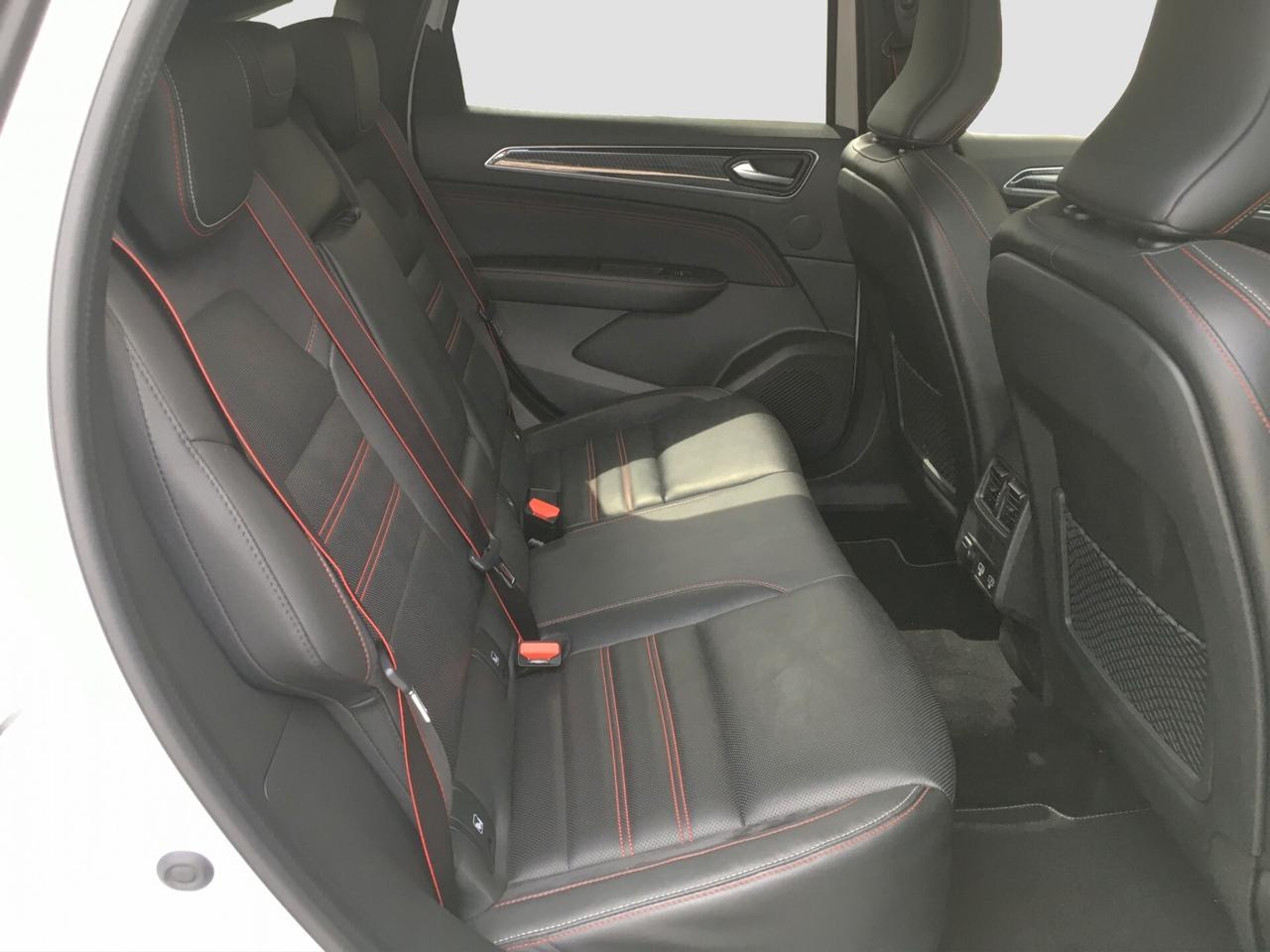 Renault Arkana Hybrid E-Tech 145 CV R.S. Line