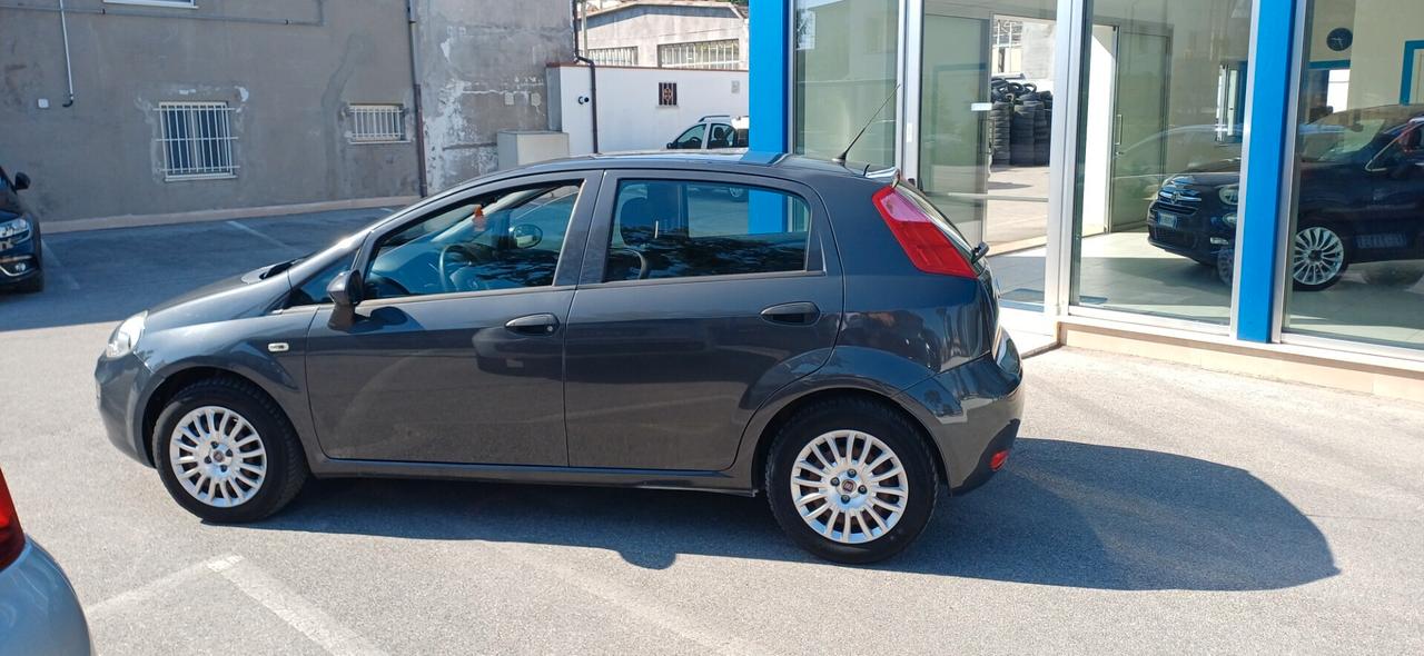 Fiat Punto 1.2 8V 5 porte Lounge Gpl