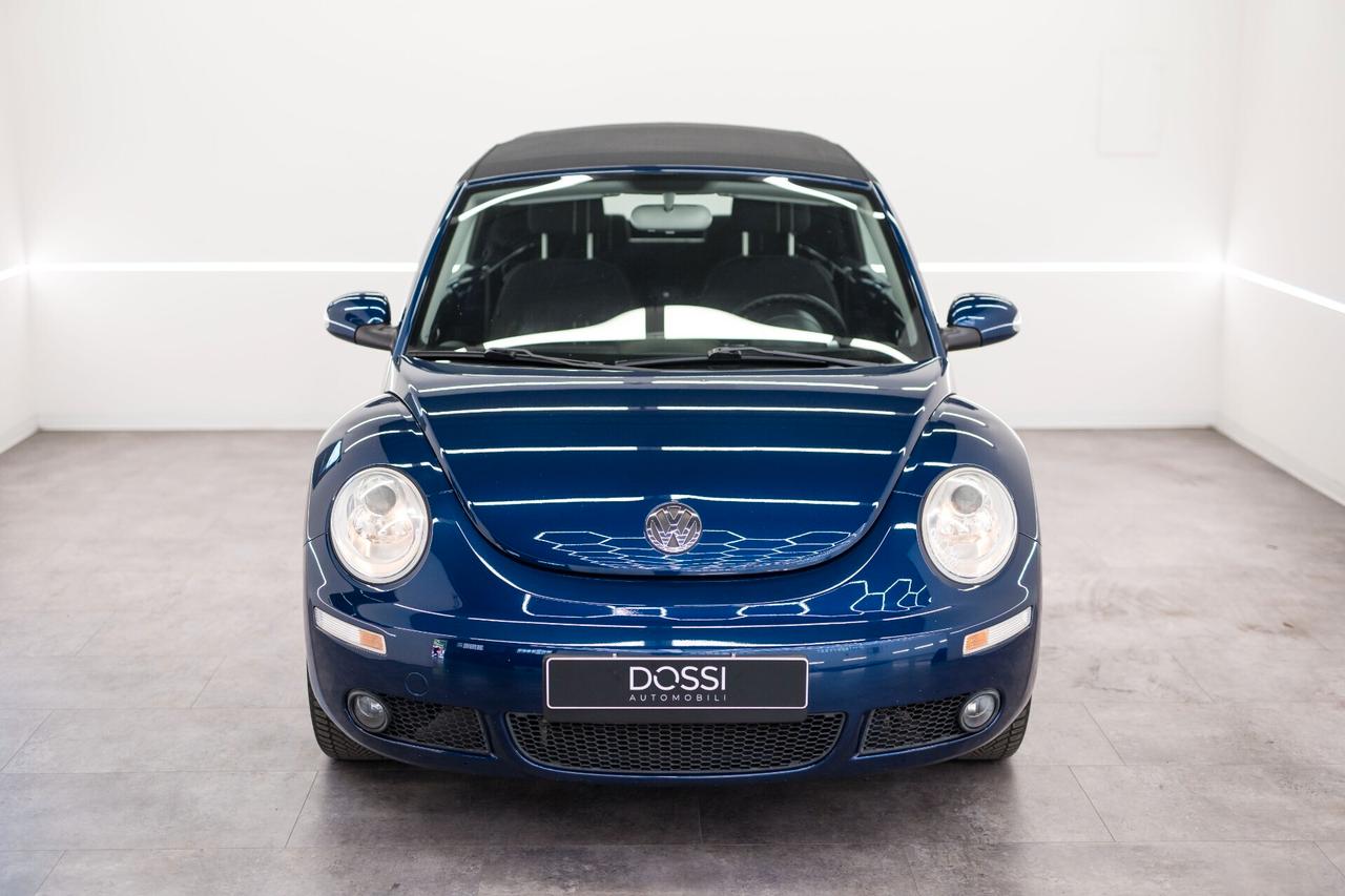 Volkswagen New Beetle 1.6 Cabrio