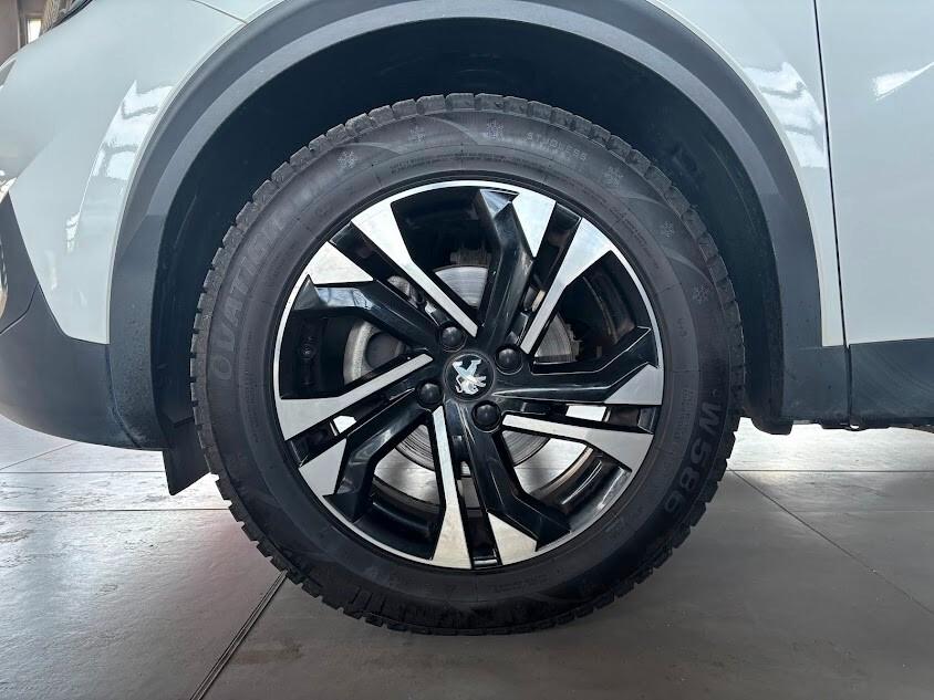 Peugeot 2008 PureTech 130 EAT 8 Allure 60.000KM