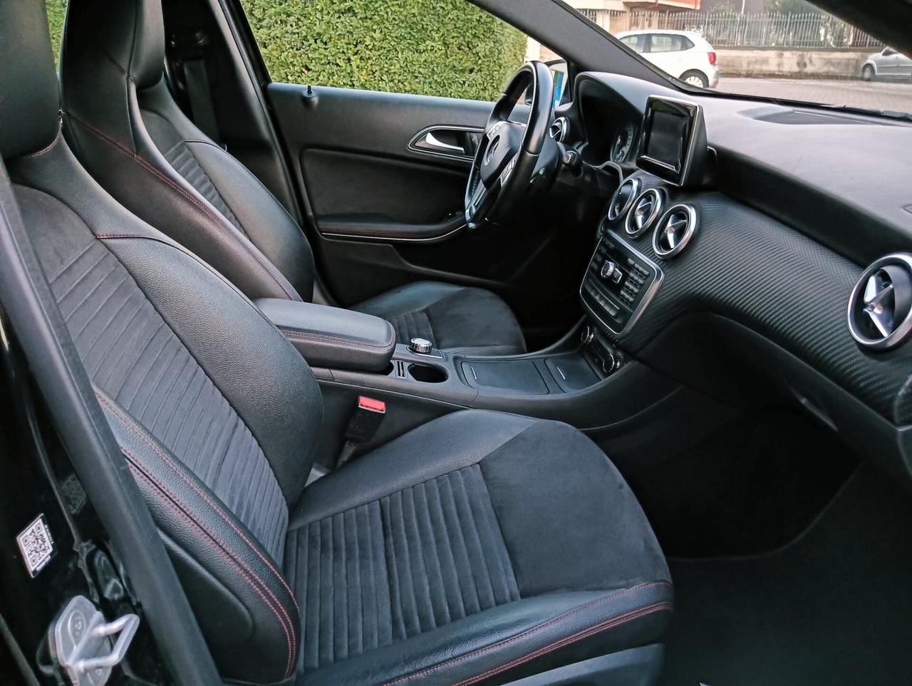 CELL 320 147 1147 WUATSAPP WUATSAPP 3276540940 A 160 CDI Automatic Dark Night Edition