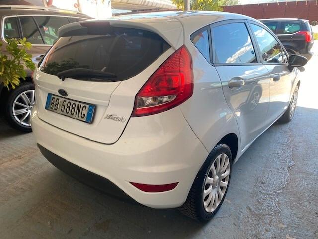 Ford Fiesta Fiesta 1.4 5 porte Bz.- GPL