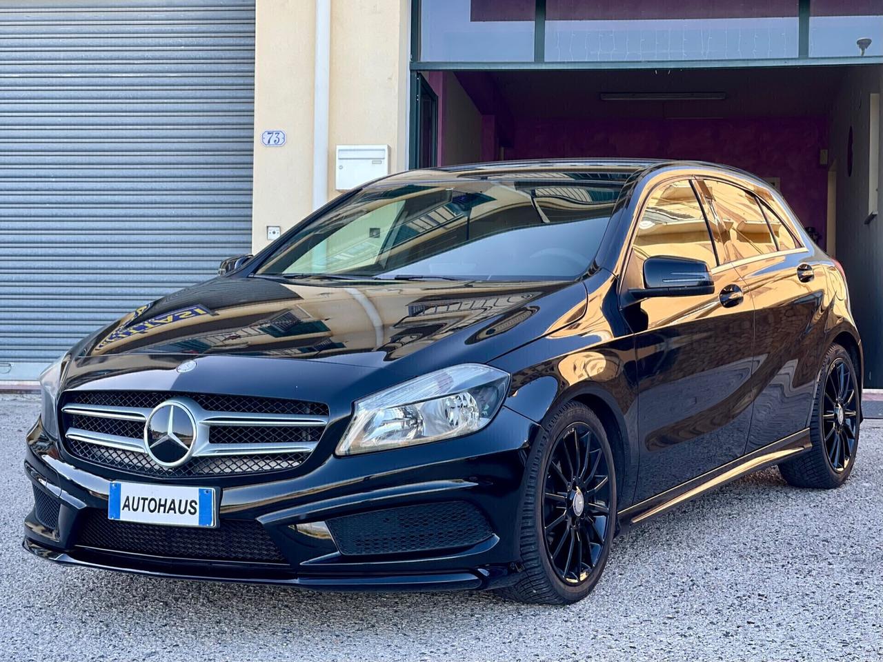 Mercedes-benz A 180 d Premium AMG R18 - FULL