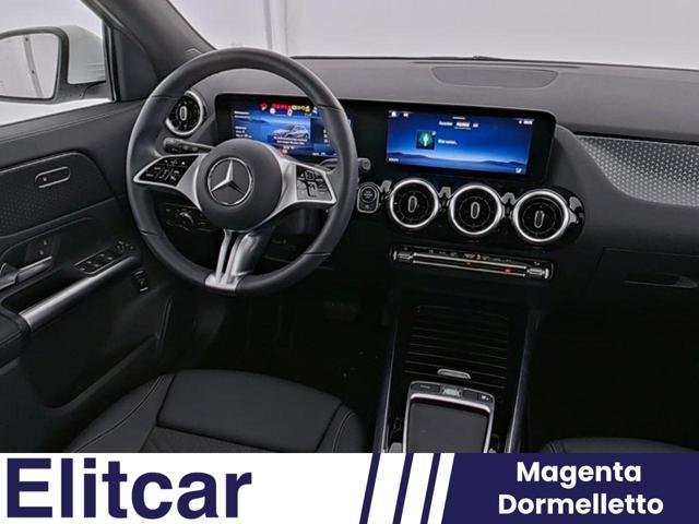 MERCEDES-BENZ GLA 180 Automatic Progressive Advanced