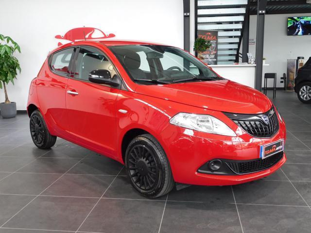 LANCIA Ypsilon 1.0 FireFly 5 porte S&S Hybrid ADATTA A NEO PAT.