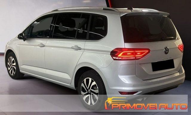 VOLKSWAGEN Touran 2.0 TDI 150 CV SCR DSG Active