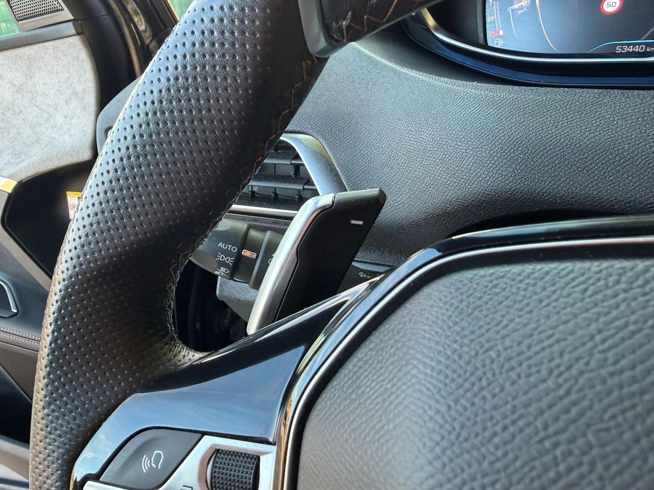 Peugeot 5008 PureTech Turbo 130 S&S EAT8 GT