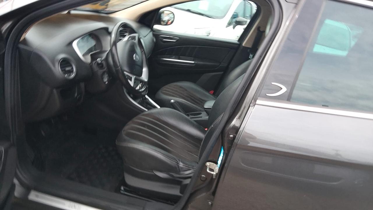Lancia Delta 1.6 diesel