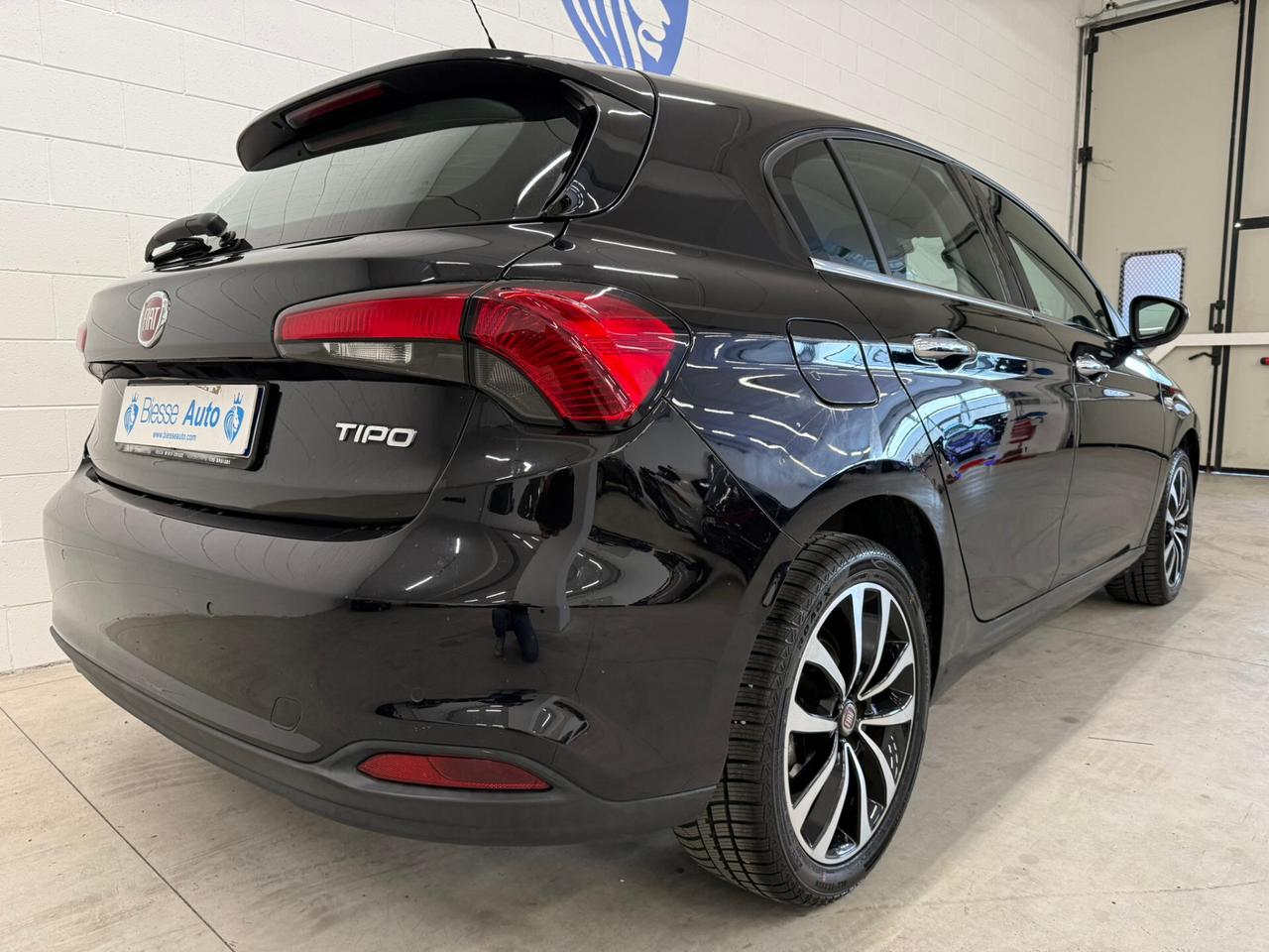 Fiat Tipo 1.6 Mjt S&S 5 porte S-Design