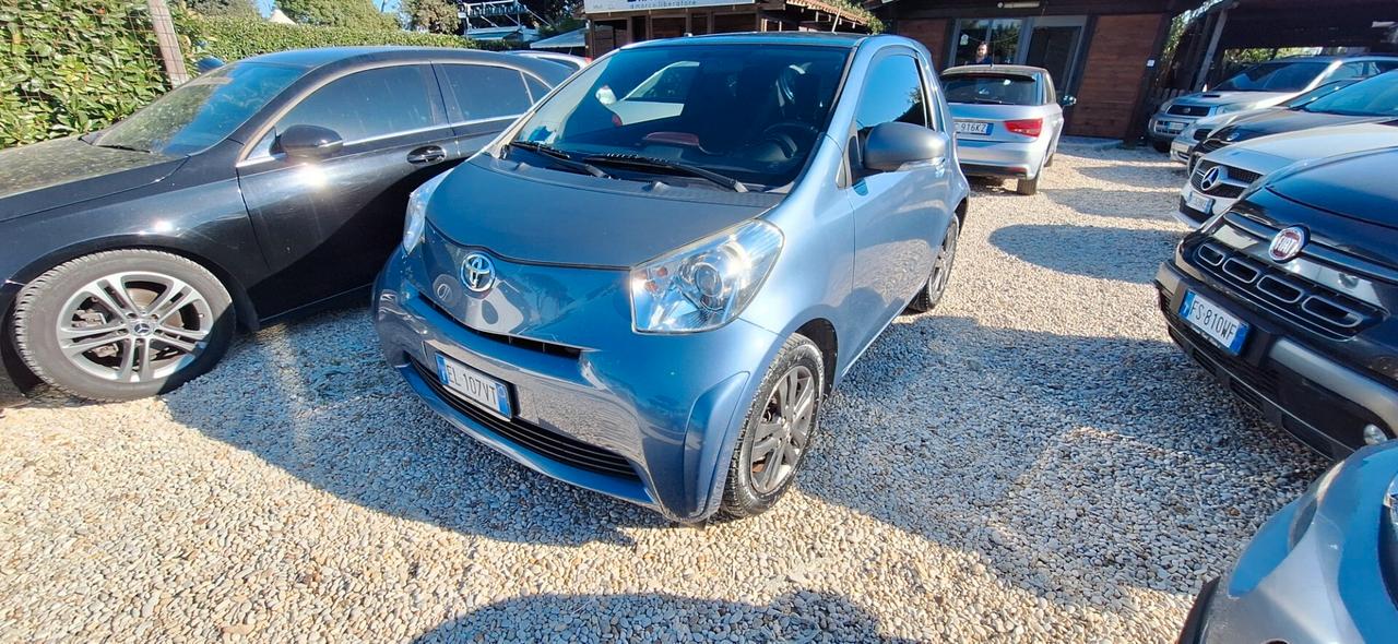 Toyota iQ 1.0 Sol cvt