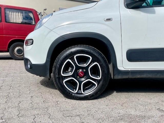 Fiat Panda 0.9 TwinAir Turbo Natural Power City Cross