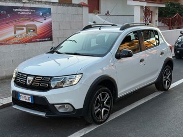 Dacia Sandero 0.9 TCe 90CV NAVI CAMERA LED - 2018