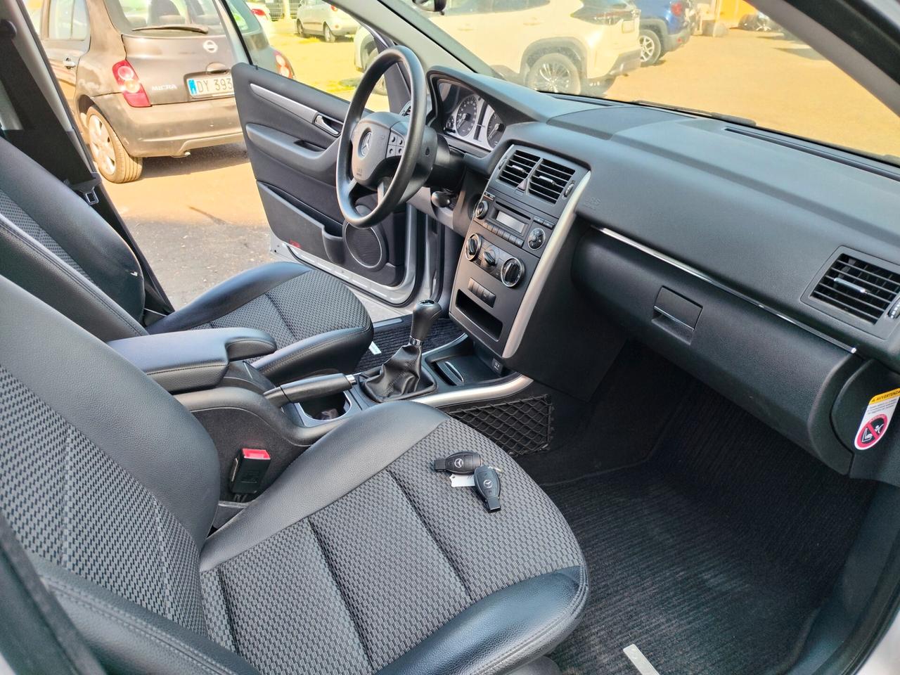 PROMO!Mercedes-benz B 160 benz.*km 86.000*unipro'