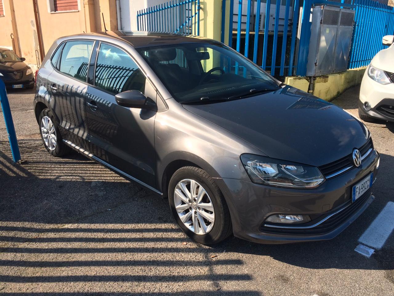 2015 Volkswagen Polo 1.4 TDI 5p. Comfortline tagliandata con garanzia 12 mesi cambio e motore !