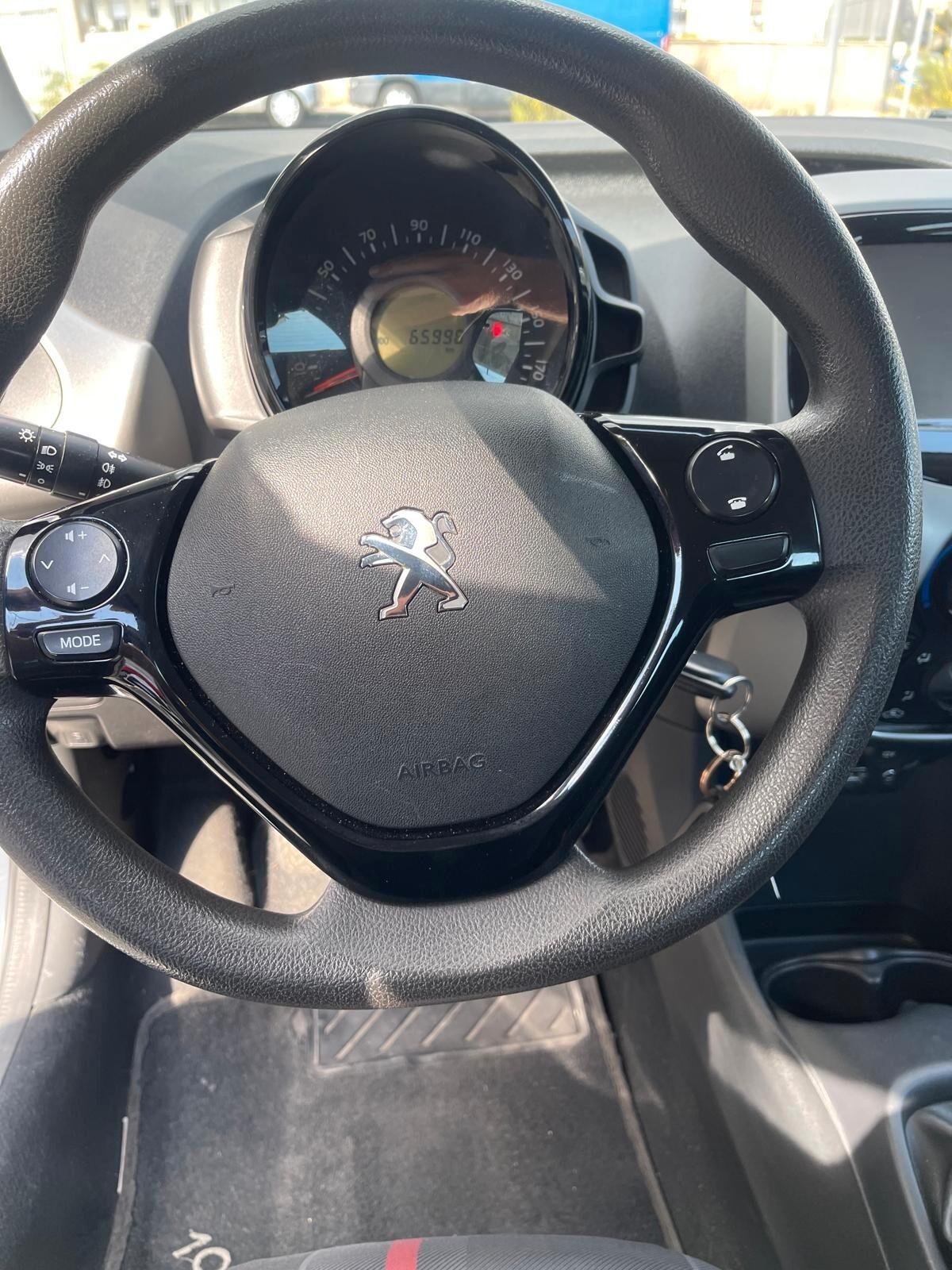 Peugeot 108 VTi 68 5 porte Allure TOP!
