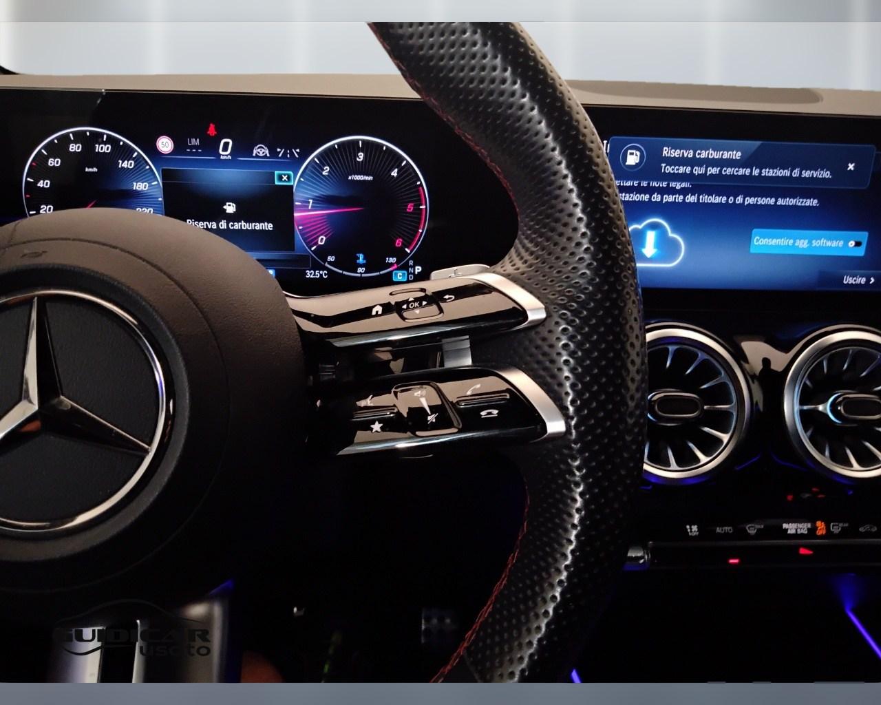 Mercedes-Benz GLA-H247 2023 - GLA 200 d AMG Line Advanced Plus 4matic auto