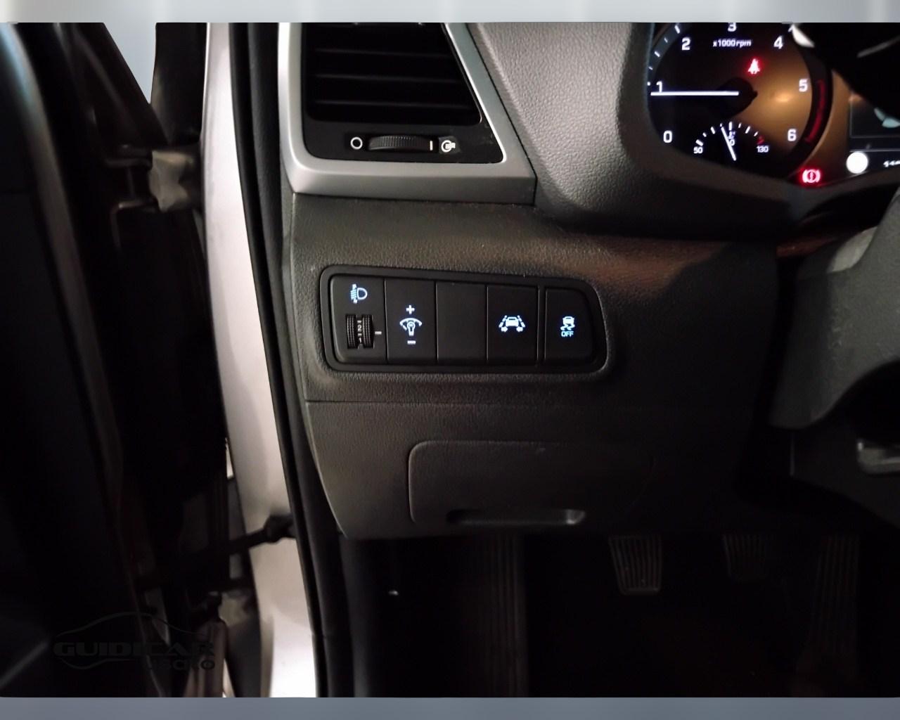 HYUNDAI Tucson II 2015 - Tucson 1.7 crdi Xpossible 2wd 115cv