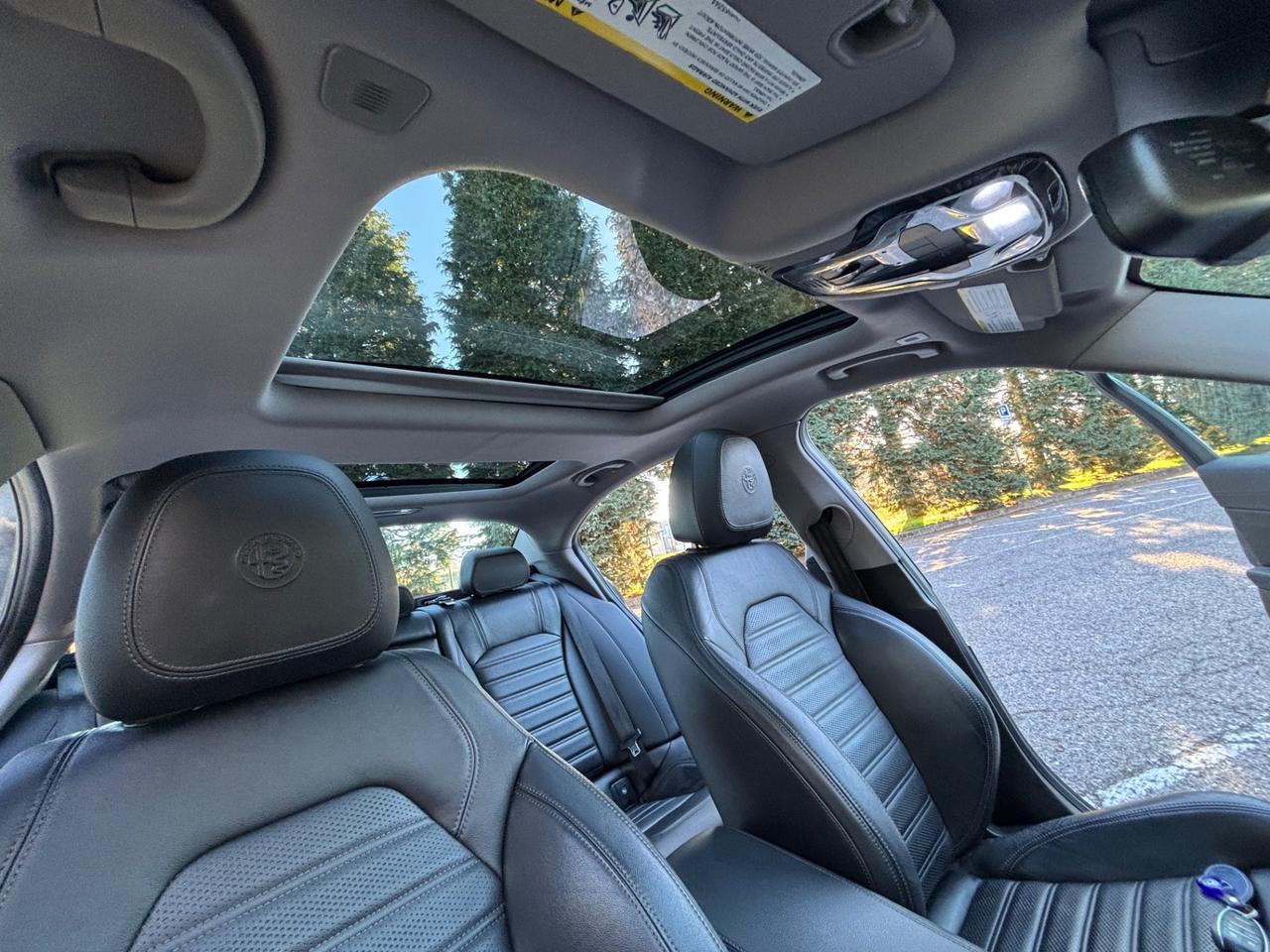 Alfa Romeo Giulia VELOCE