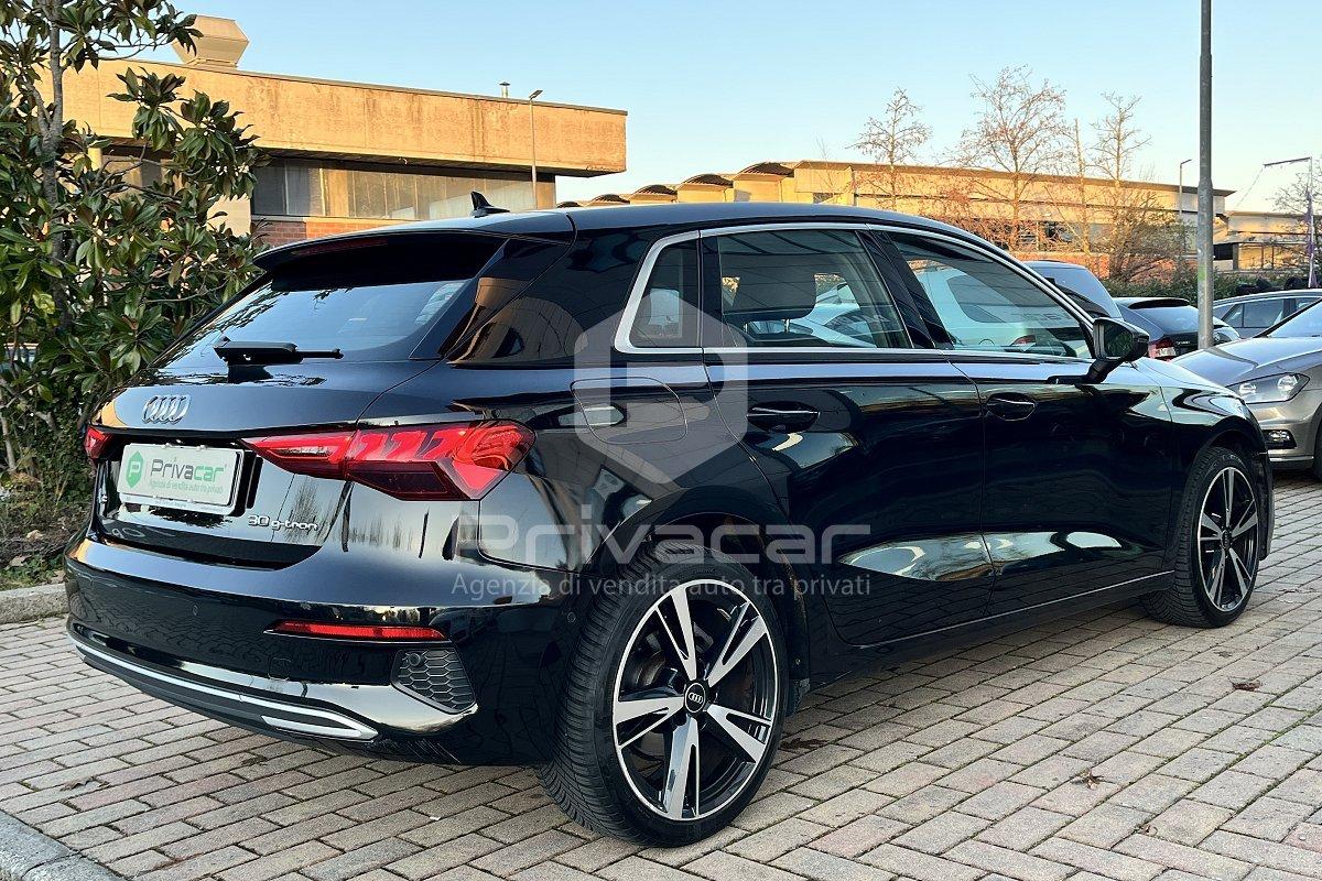 AUDI A3 SPB 30 g-tron S tronic Business Advanced