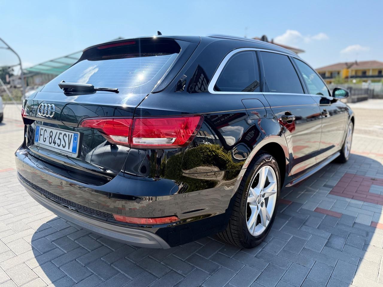 Audi A4 Avant 2.0 TDI 150 CV S-LINE .VIRTUAL.MANUALE