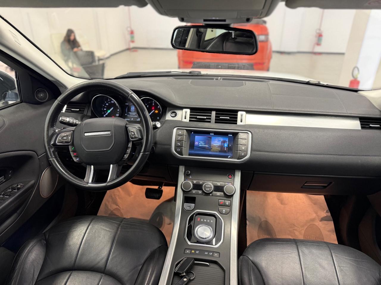 Land Rover Range Evoque 2.0 TD4 150 CV 5p. SE