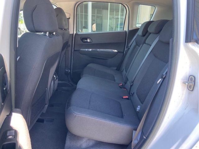 PEUGEOT 3008 1.6 HDi 115CV Active