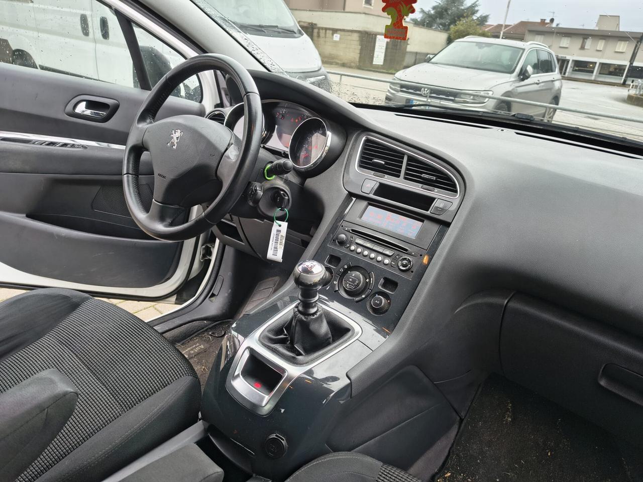 Peugeot 5008 7 POSTI 1.6 HDi +GANCIO TRAINO *PER COMMERCIANTI*