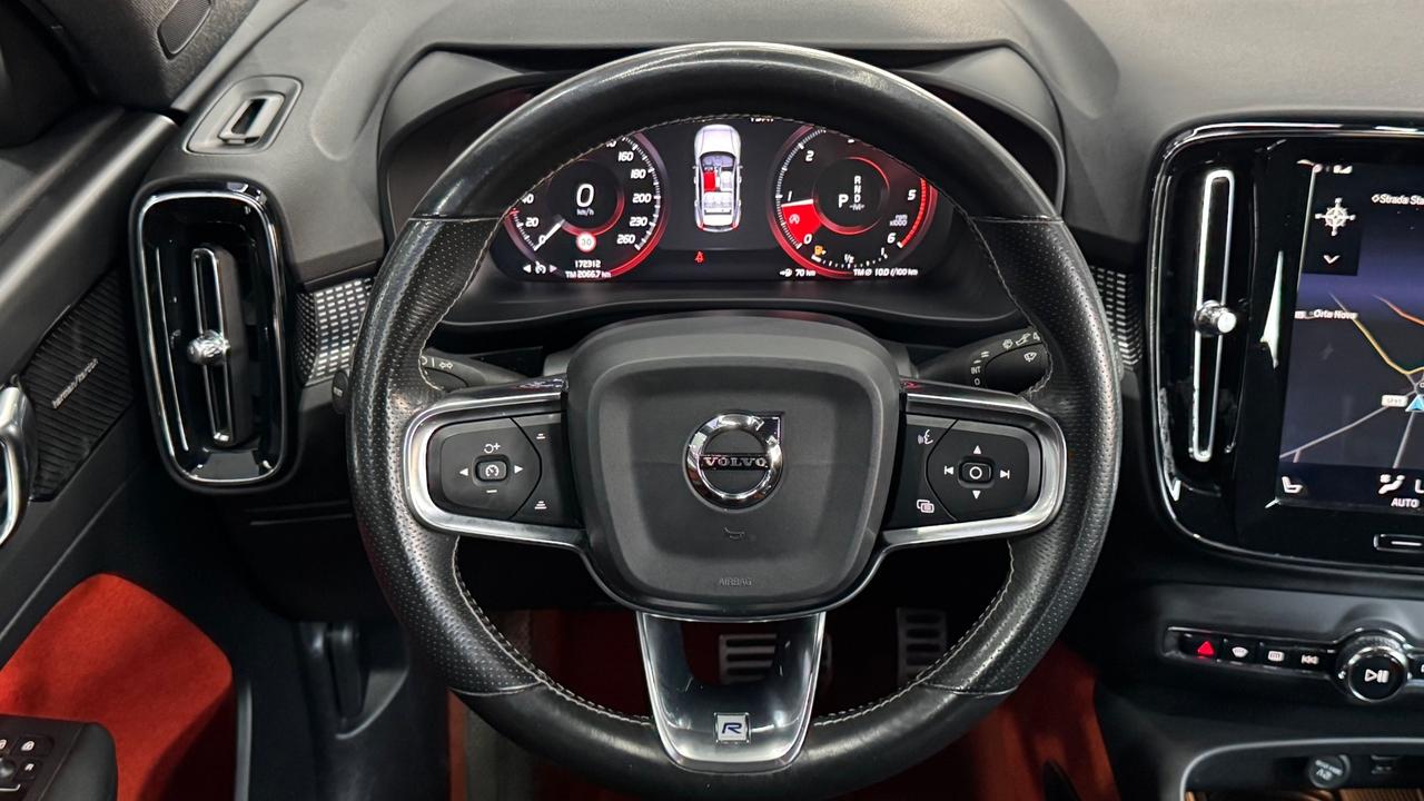 Volvo XC40 2.0 190 CvD4 AWD Geartronic R-design